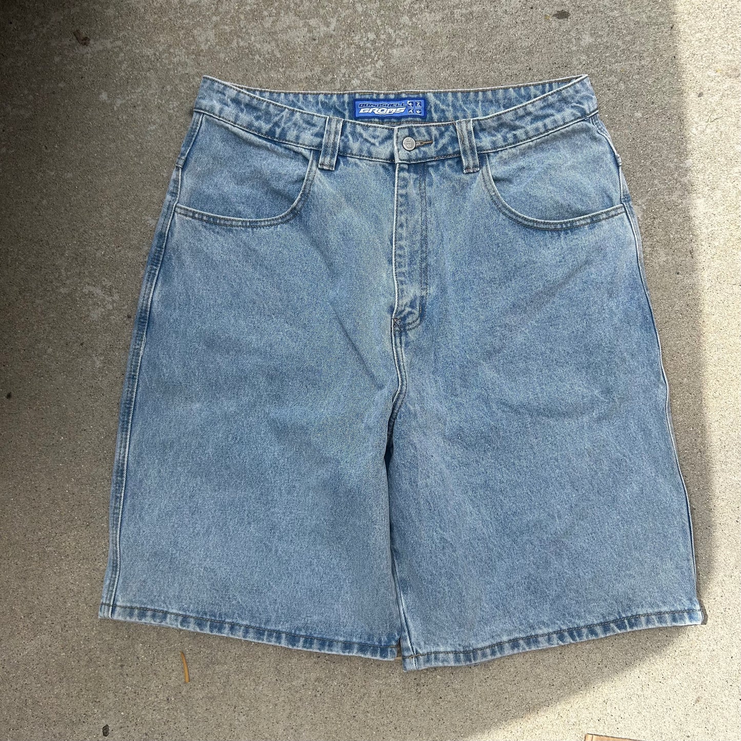 Bombshell Groms Jorts Light Wash