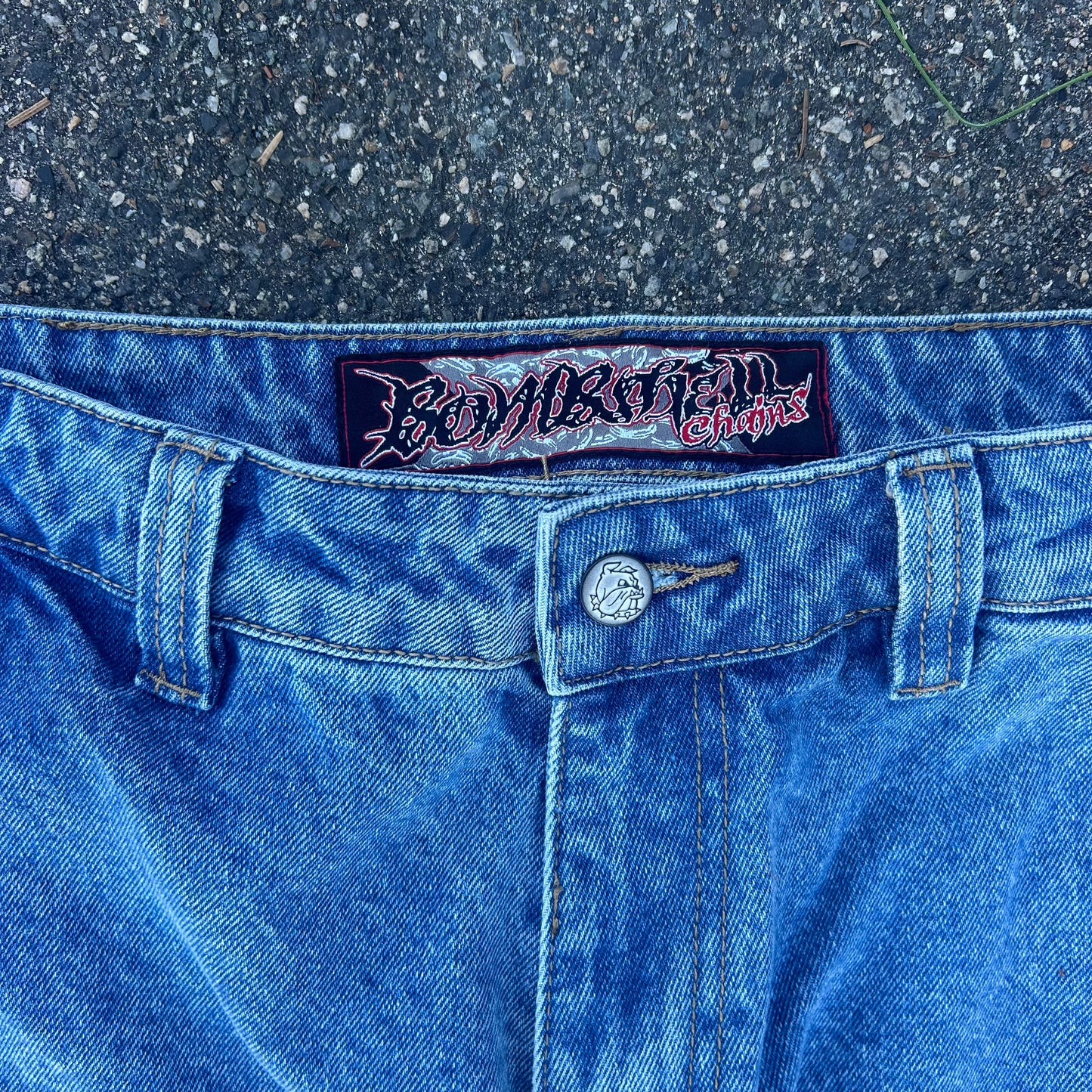 Bombshell Chains (Mid Wash)