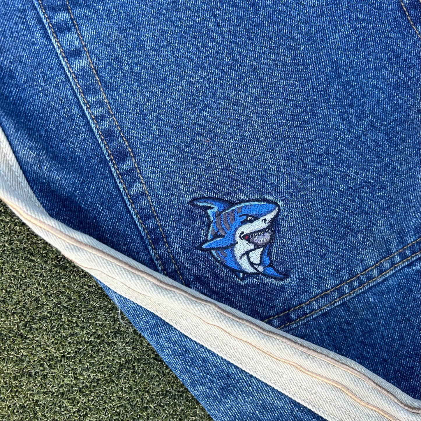 Shark Jorts (darkwash)