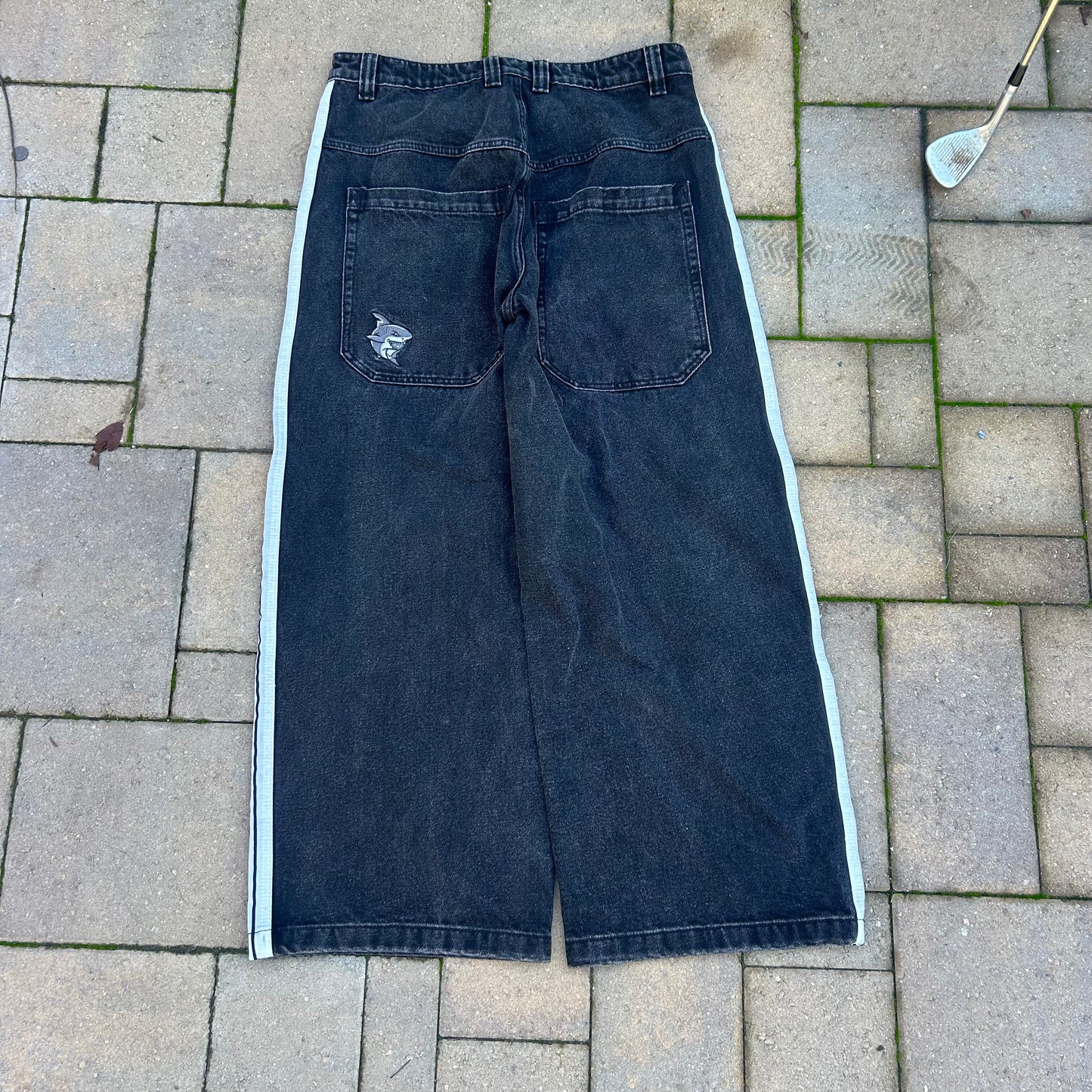 Bombshell Tiger Sharks (black)