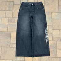 Bombshell Bats (black)