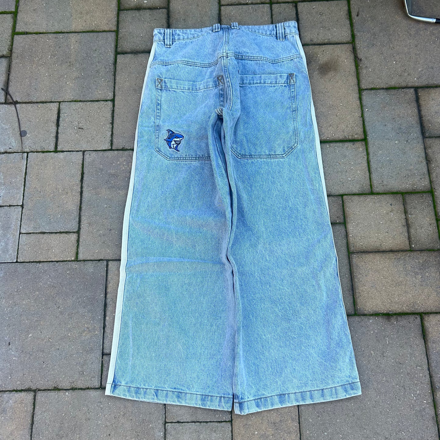 Bombshell Tiger Sharks (light wash)