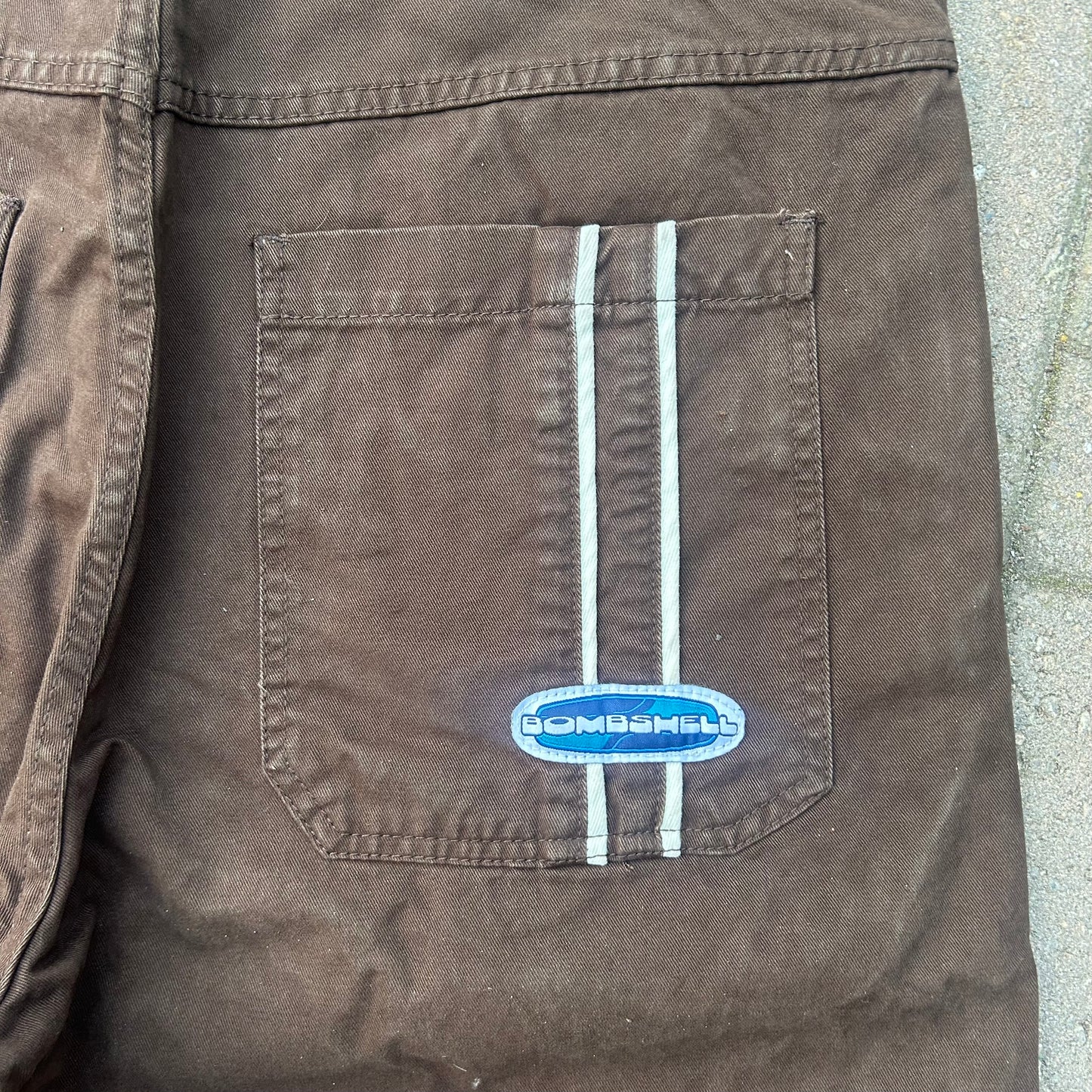 Double Stripes Shorts (brown)