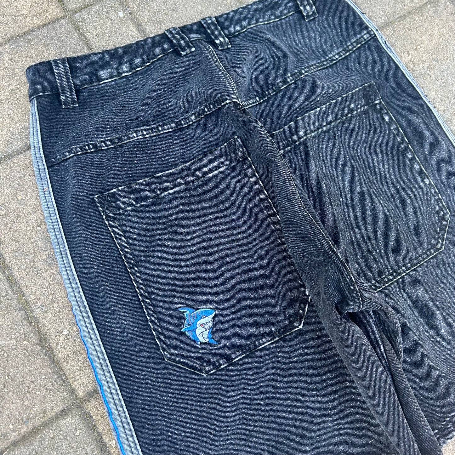 Tiger shark Jorts (black)