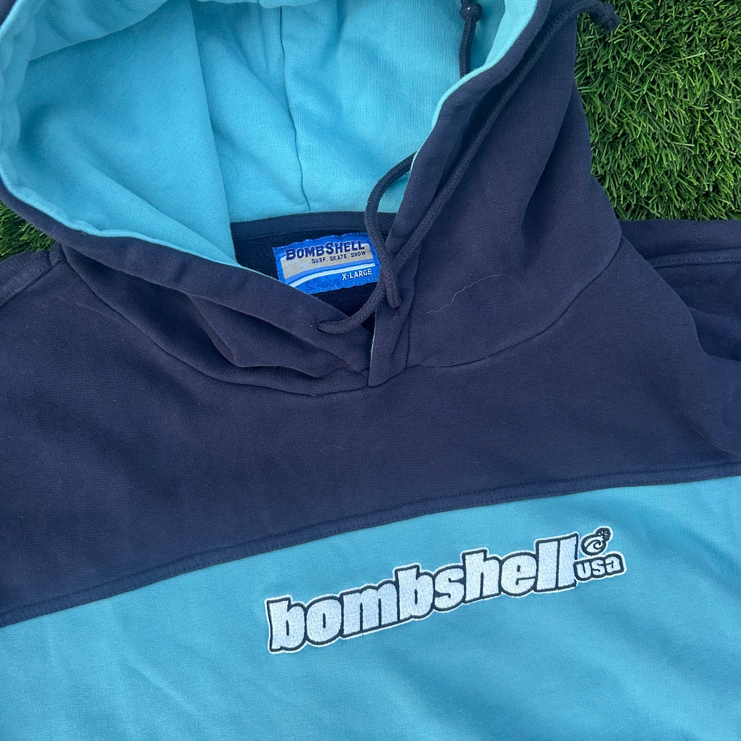 Two-Tone Hoodie (navy/teal)