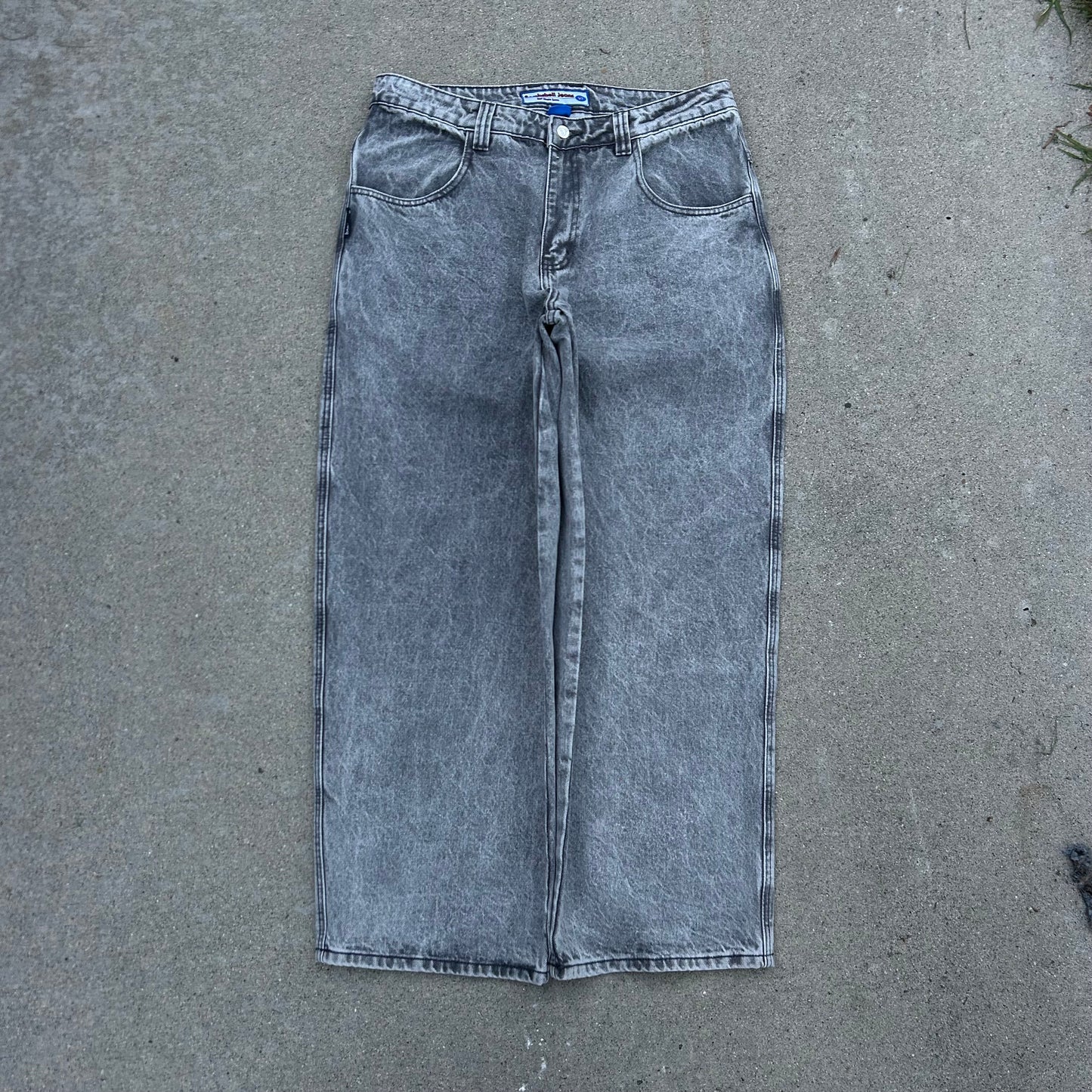 BOMBSHELL V1 (grey)