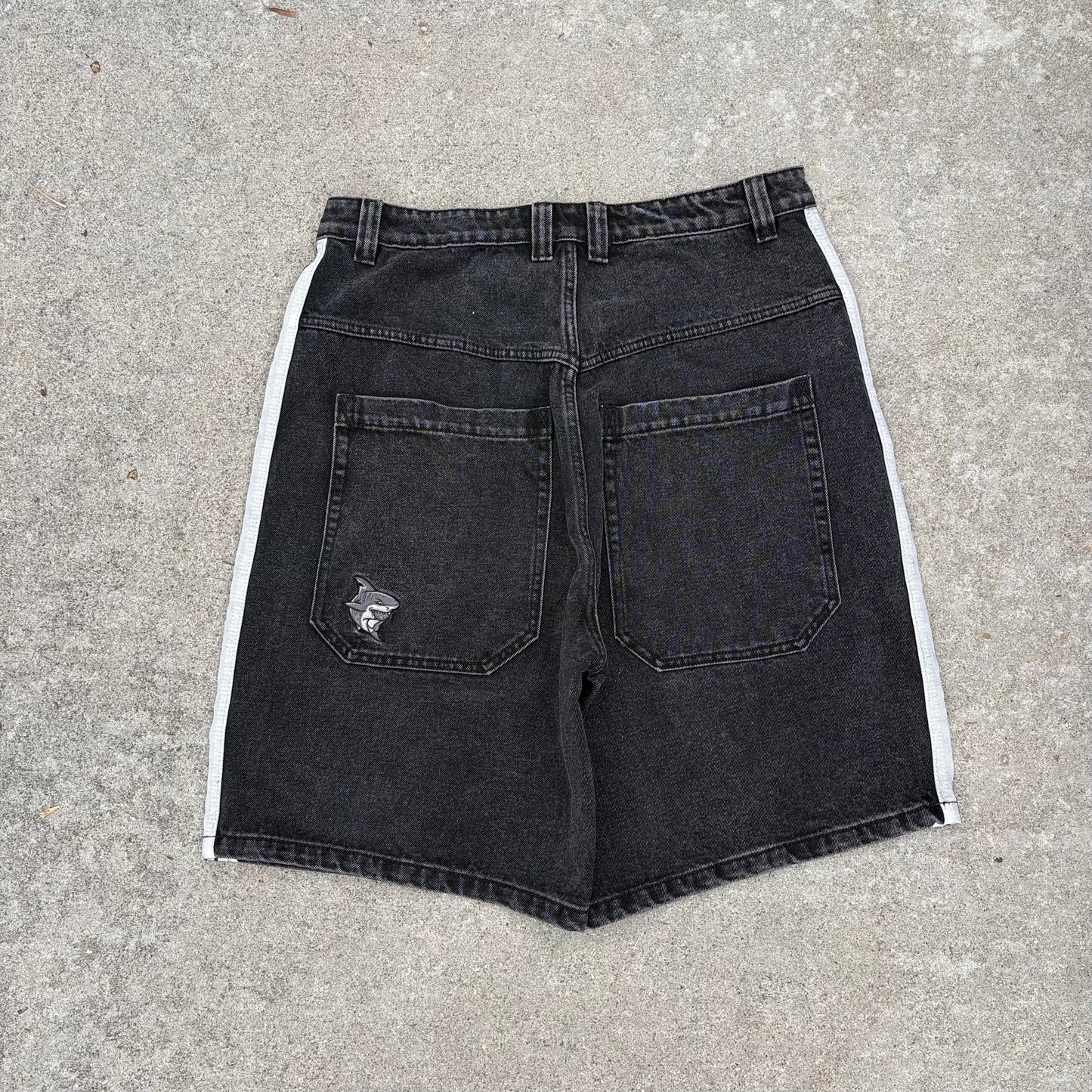 Tiger shark Jorts (black)